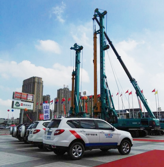 到“海博会”邂逅米兰体育·米兰(中国)智能“两挖”精品