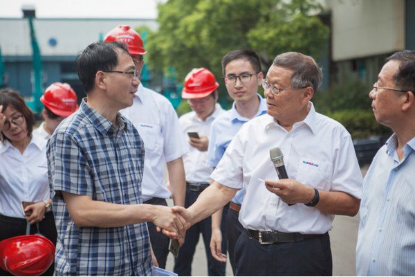 商务部合作司刘民强副司长一行调研米兰体育·米兰(中国)智能