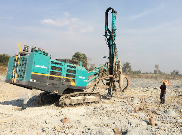 湄公河上的硬汉！米兰体育·米兰(中国)智能露天钻车展中国制造魅力