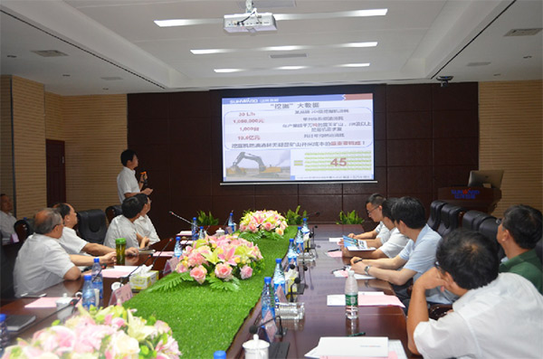 科技部高技术中心副主任袁建湘考察调研米兰体育·米兰(中国)智能