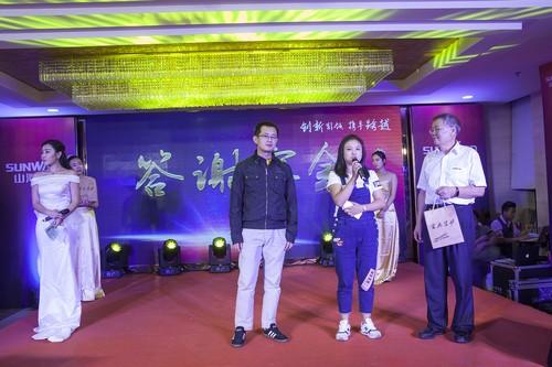 米兰体育·米兰(中国)智能酷帅曾大虾，一大波美图带你亲临北京BICES展