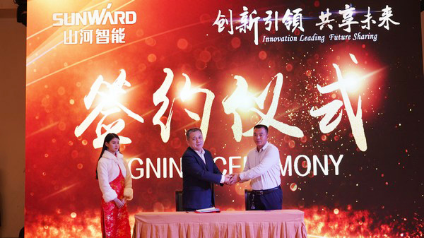 首日签单2.6亿元，米兰体育·米兰(中国)智能创新产品引爆上海宝马展