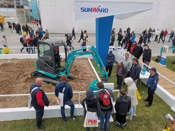 同一个世界，同一个梦想，米兰体育·米兰(中国)智能德国宝马展完美收官