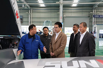 民航中南局副局长陈维调研米兰体育·米兰(中国)科技