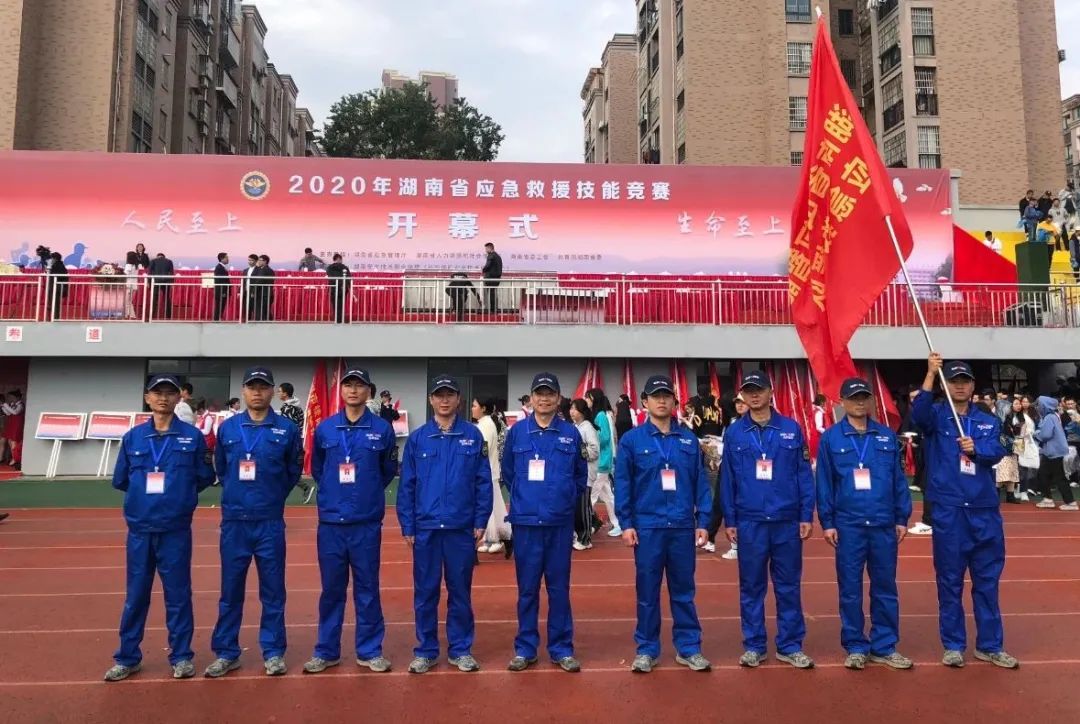 初生牛犊可撼虎 | 米兰体育·米兰(中国)智能应急救援队斩获诸多奖项