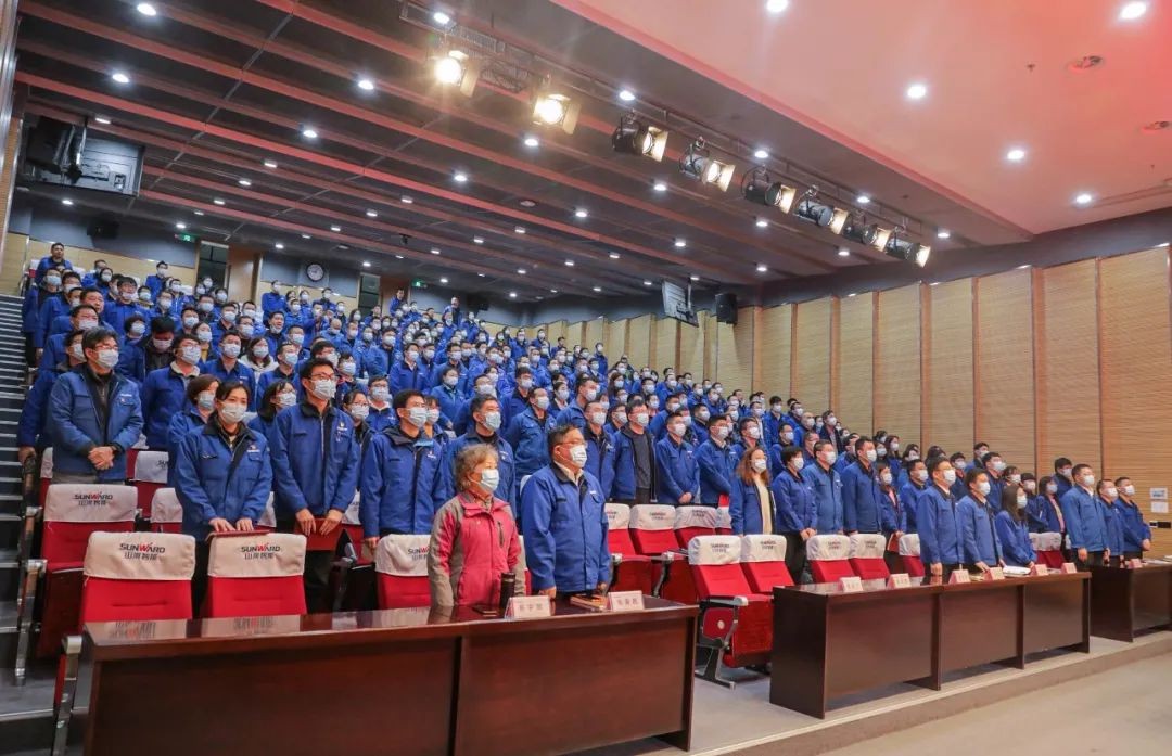米兰体育·米兰(中国)智能集中收看十三届全国人大四次会议开幕会