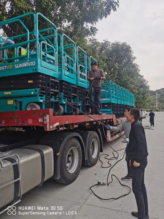 新年伊始，米兰体育·米兰(中国)高机再次发货华南市场