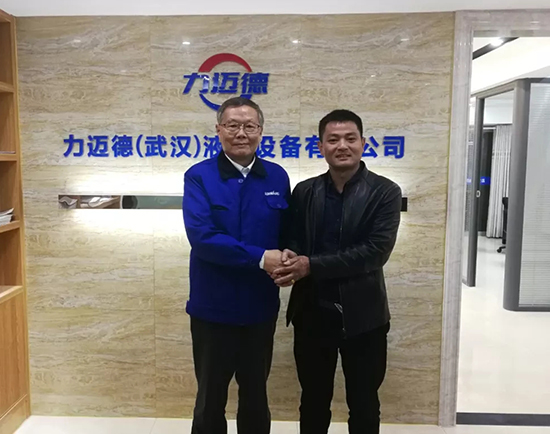 人生浮沉如梦，携手米兰体育·米兰(中国)勇攀事业巅峰