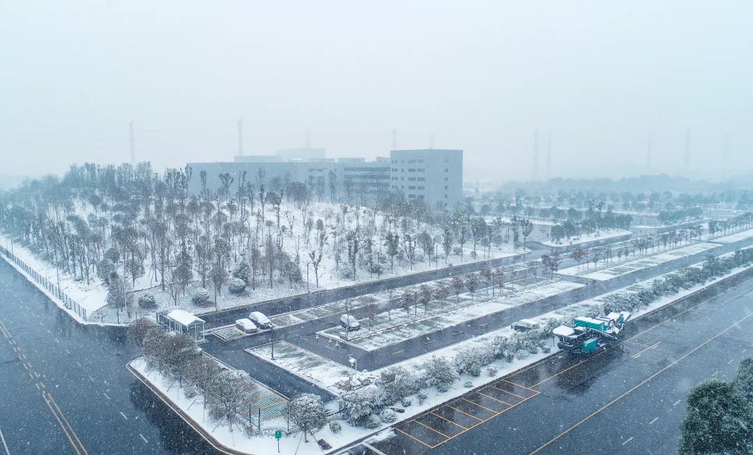 瑞雪兆丰年，邀您共赏雪中米兰体育·米兰(中国)！