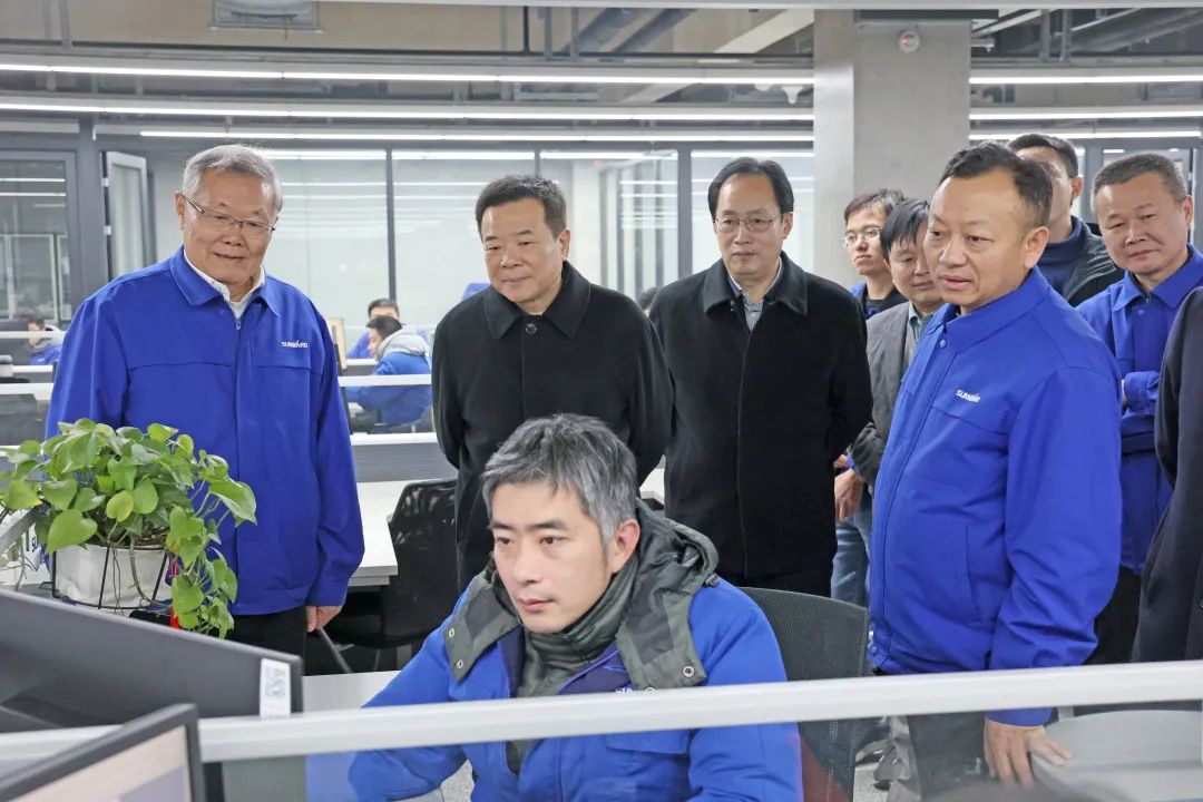 湖南省副省长陈飞调研米兰体育·米兰(中国)智能