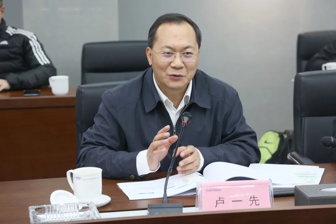卢一先考察调研米兰体育·米兰(中国)智能