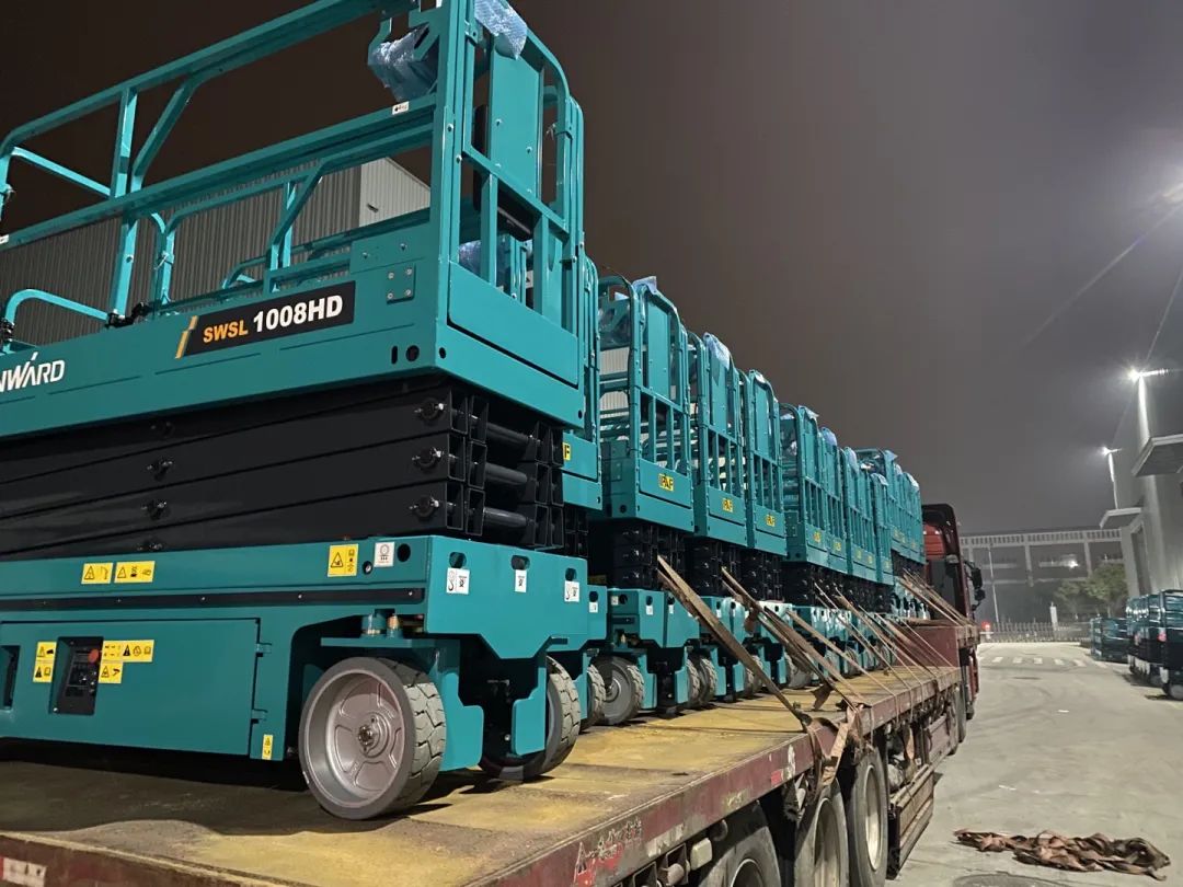 创下单日最高发货量纪录！米兰体育·米兰(中国)高机设备集中发货