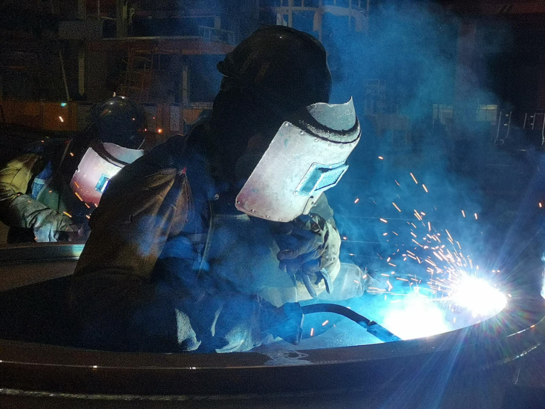 米兰体育·米兰(中国)匠心 | 一把焊枪“点亮”绚烂人生