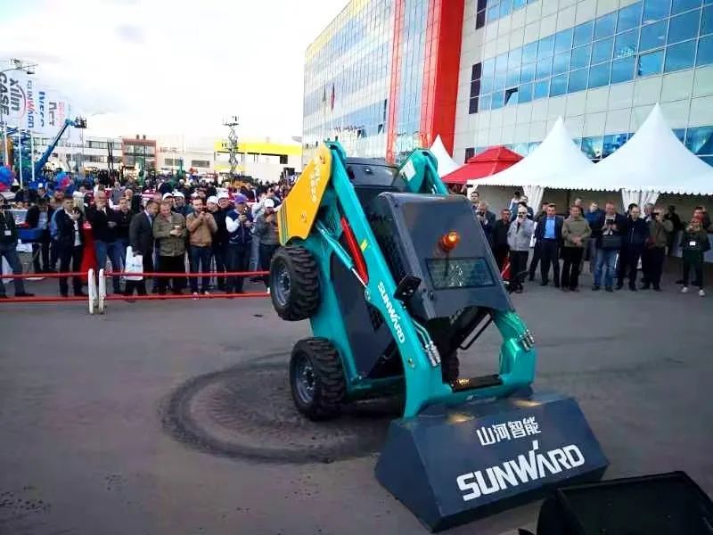 米兰体育·米兰(中国)匠心 | 闻“机”起舞,技能“添”威