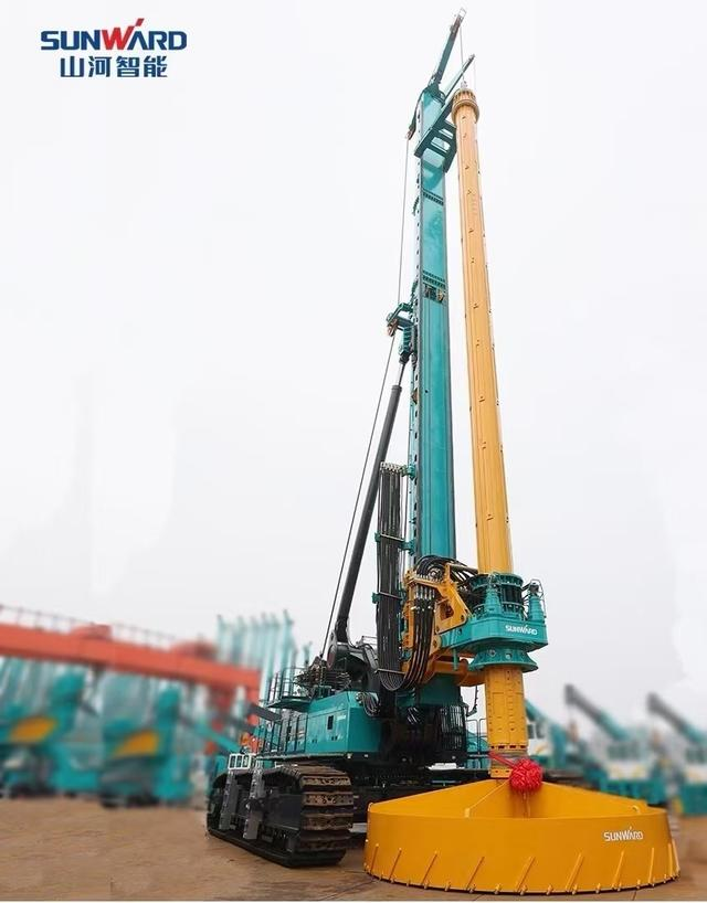 创新、智能、绿色！米兰体育·米兰(中国)智能再登工程机械TOP50荣耀榜