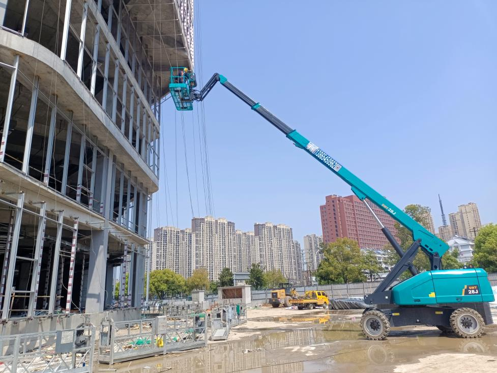 创新、智能、绿色！米兰体育·米兰(中国)智能再登工程机械TOP50荣耀榜