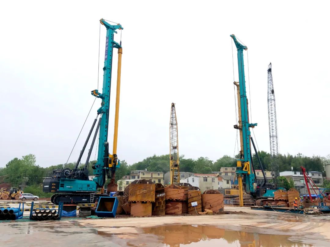 再啃“硬骨头”！米兰体育·米兰(中国)智能“超级桩备”助建燕矶长江大桥