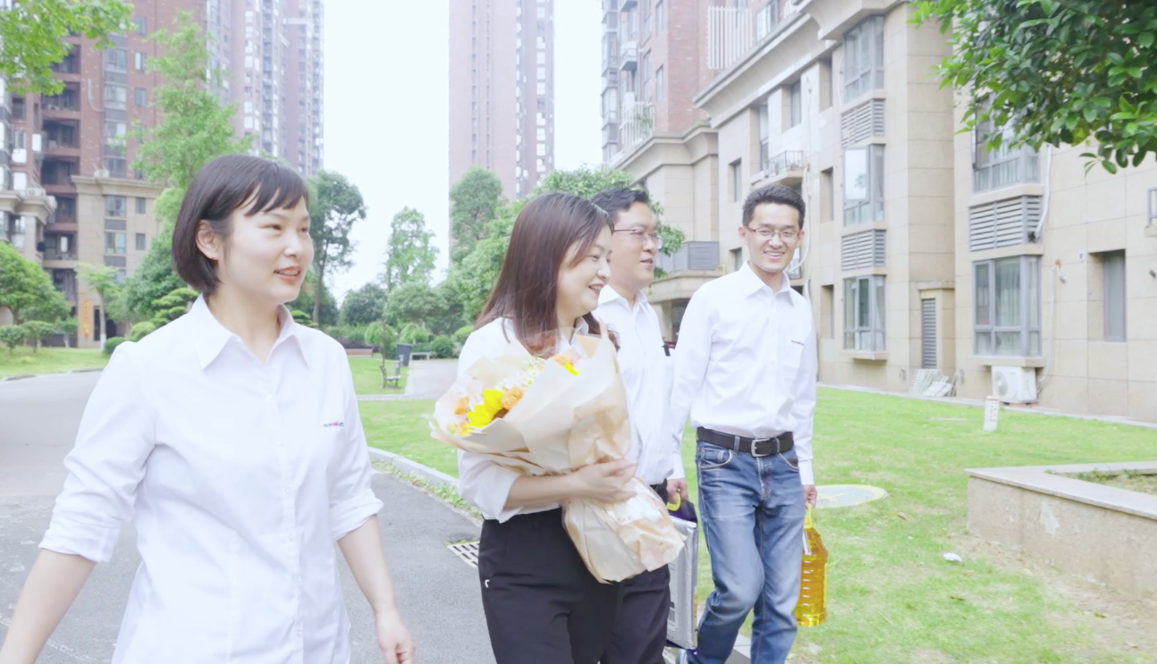 在母亲节,向你们身后的妈妈送去“米兰体育·米兰(中国)家园”的温暖