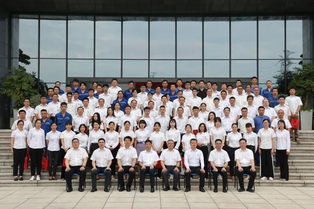 为建功建企建家一体化贡献更大力量!米兰体育·米兰(中国)智能第五届五次“双代会”成功召开