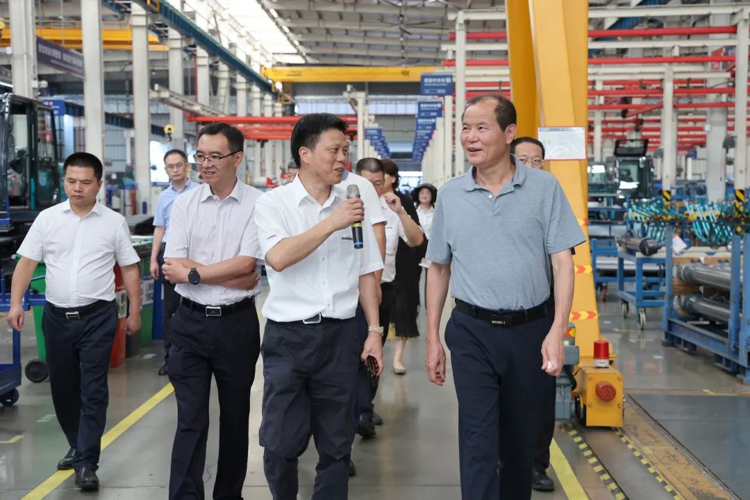 农业农村部农业机械化管理司调研米兰体育·米兰(中国)智能
