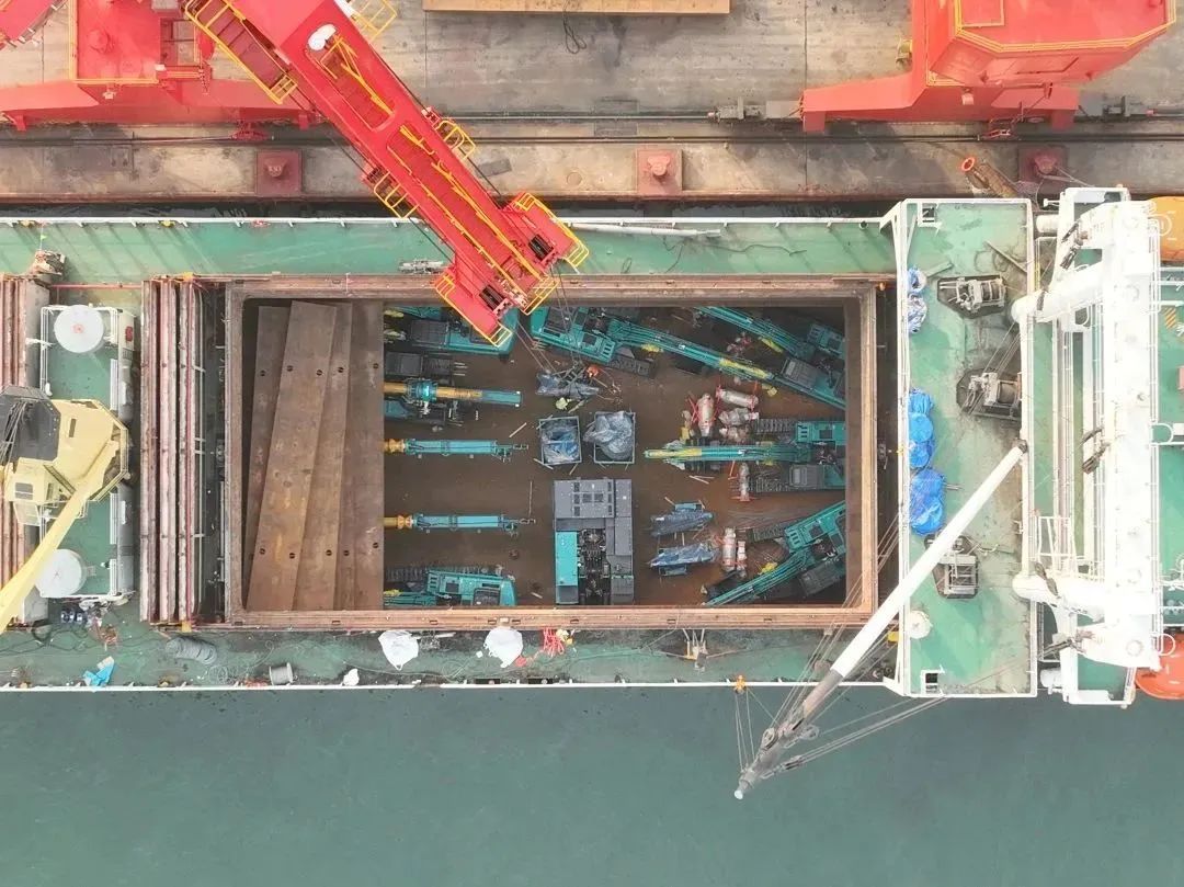 亿元设备“包船”出海！米兰体育·米兰(中国)智能国际市场迎来开门红