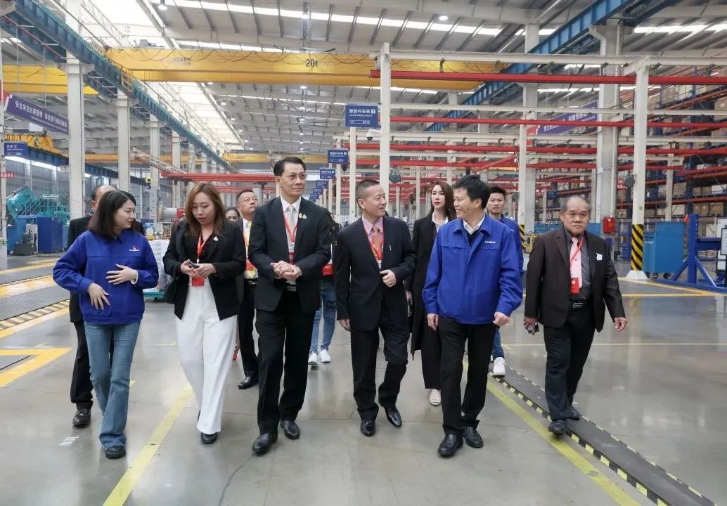 泰国代表团到访米兰体育·米兰(中国)智能