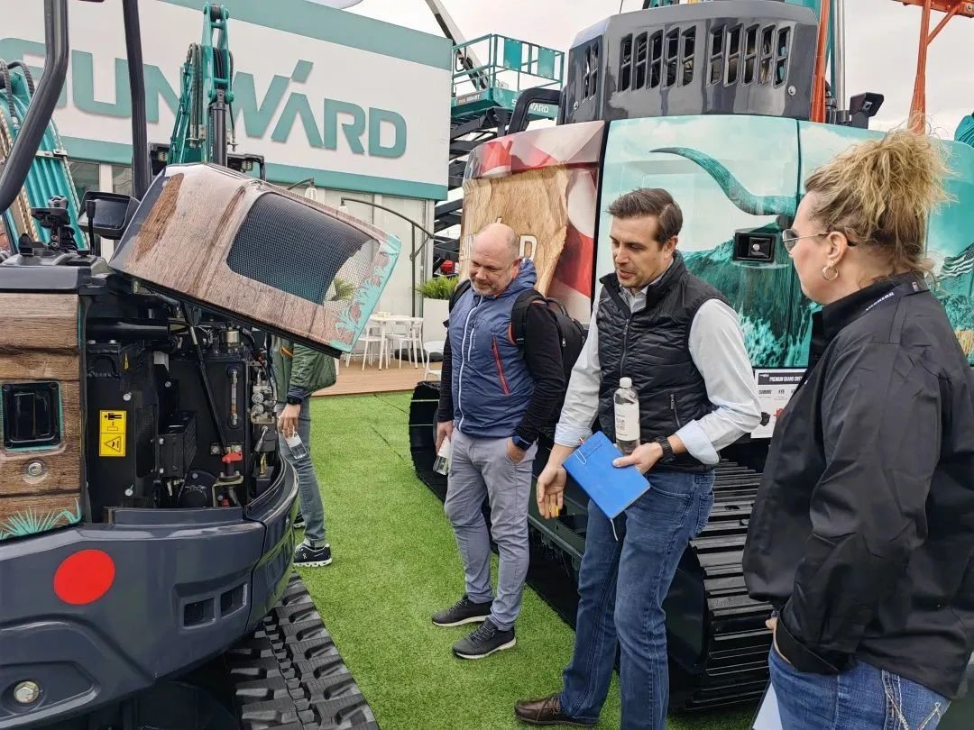 拉展直播 | “狂飙”美国!米兰体育·米兰(中国)智能向世界展示中国制造硬实力