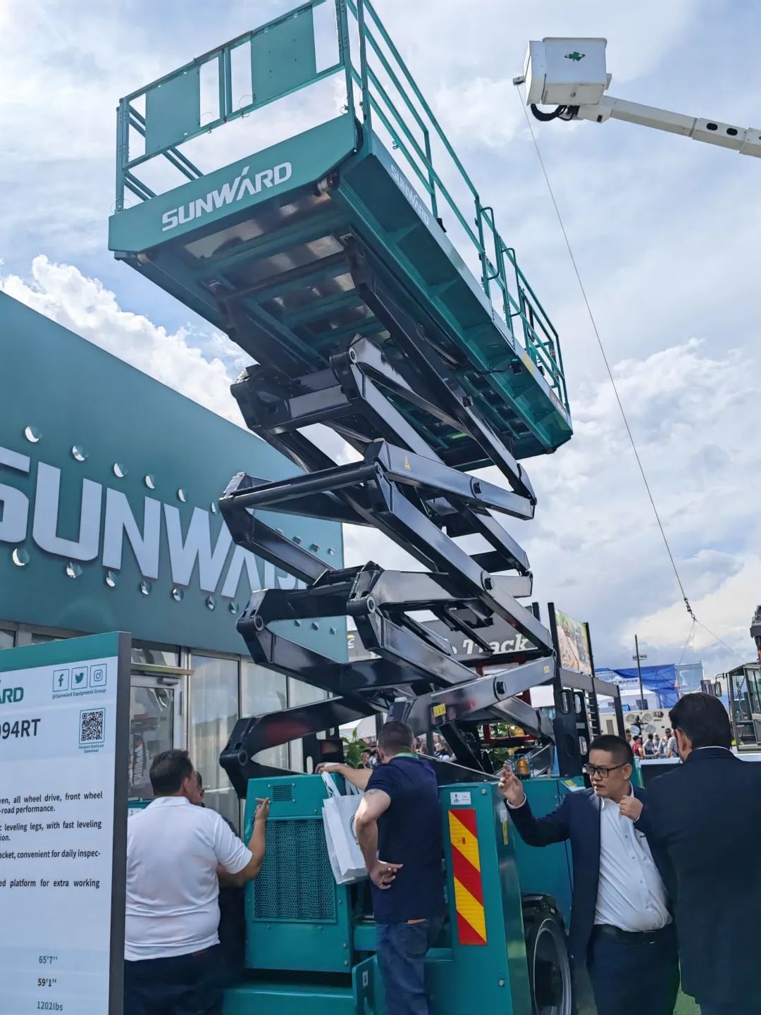 拉展直播 | 米兰体育·米兰(中国)智能高空精品亮相2023美国拉展,哪款是你的最爱?