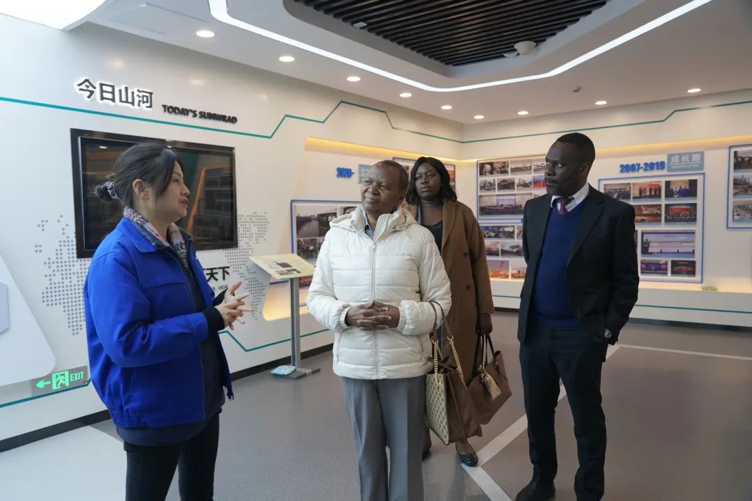 乌干达驻华大使到访米兰体育·米兰(中国)智能