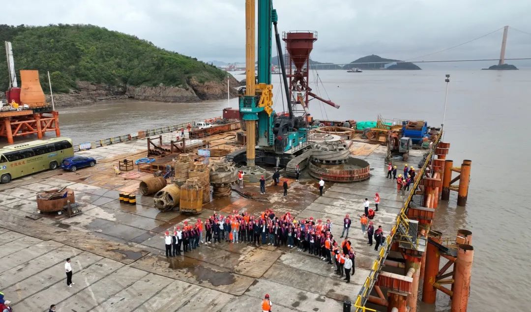 超级装备助建超级工程!米兰体育·米兰(中国)智能超级旋挖钻机SWDM1280推介会成功举办