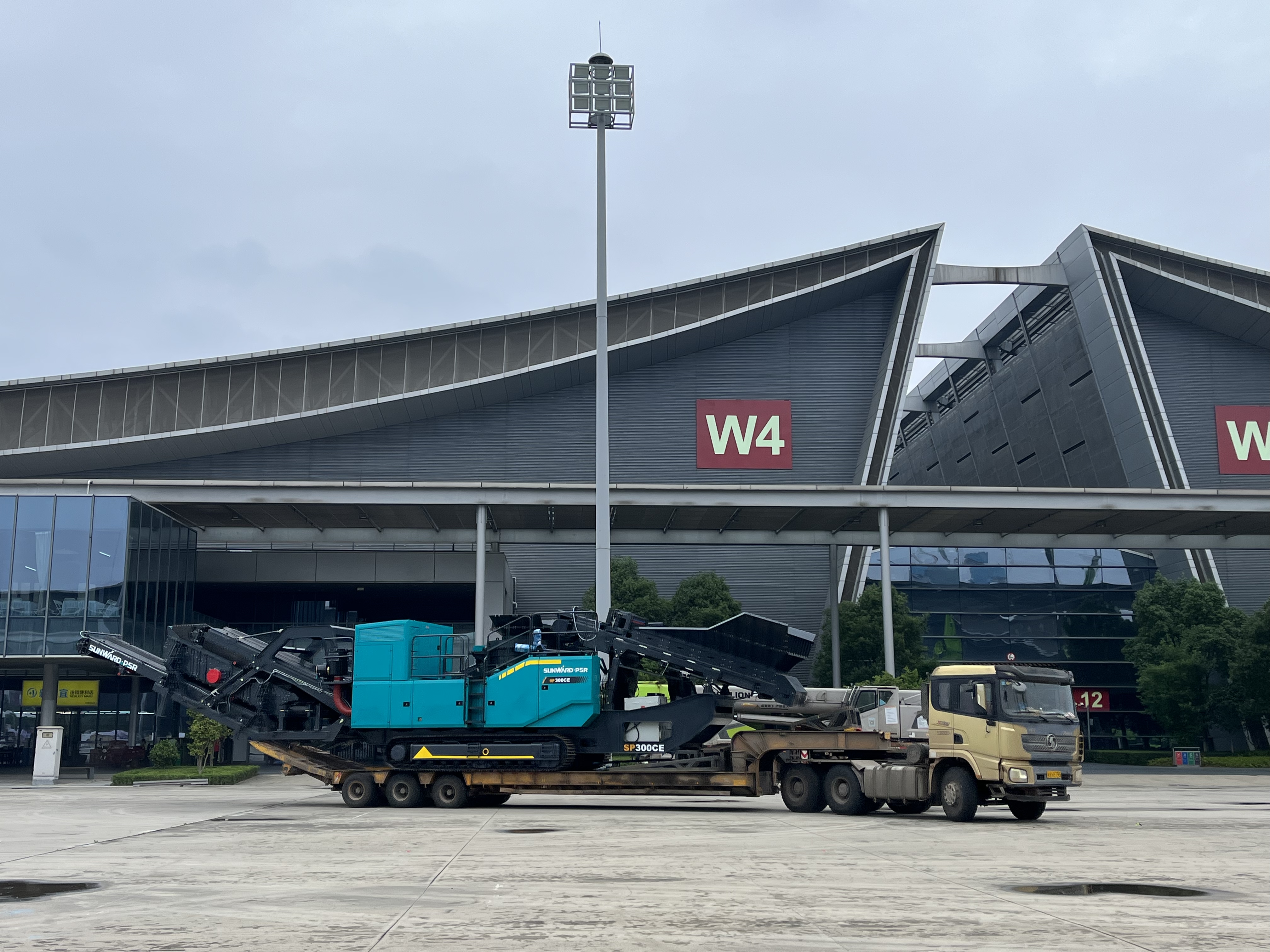 2023 CICEE | 进场布展!倒计时3天,米兰体育·米兰(中国)智能亮点剧透来了