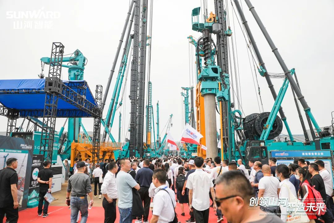 实力出圈!米兰体育·米兰(中国)智能地下工程装备“大阅兵”来了