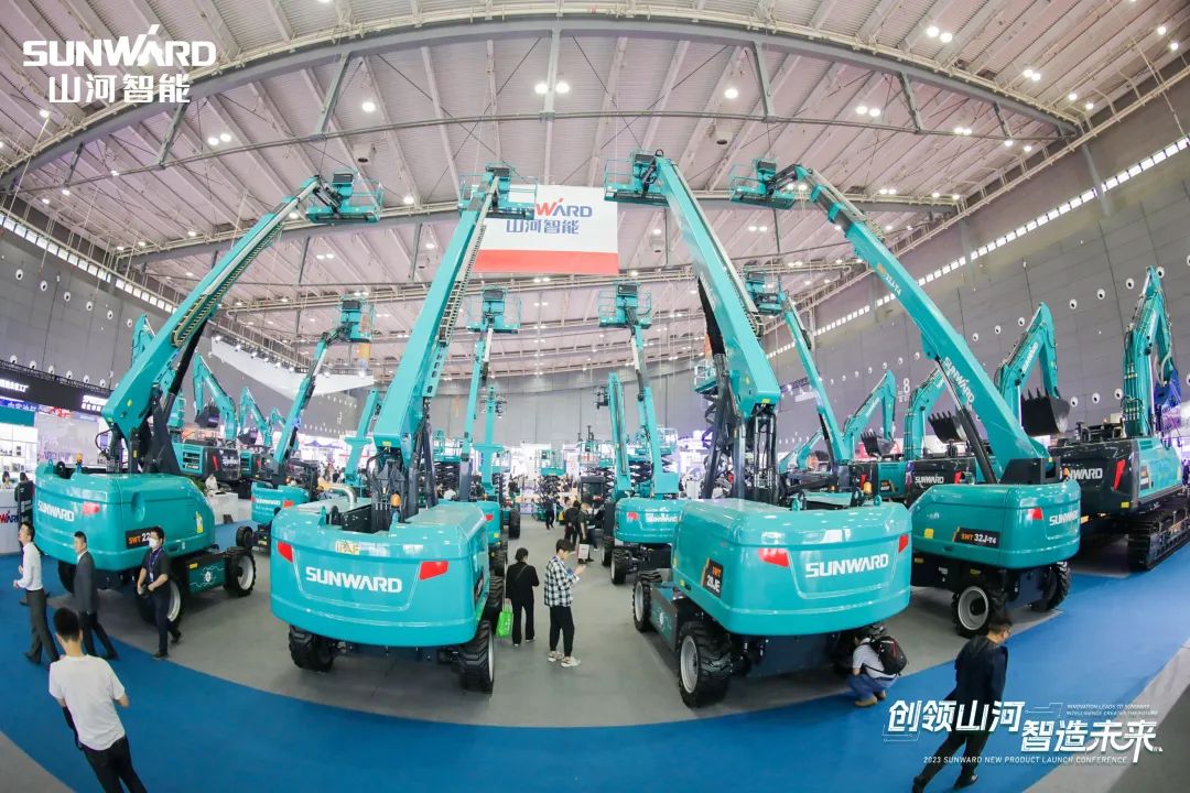 聚焦电动化、智能化!米兰体育·米兰(中国)智能全系列高空机械产品亮相长沙展