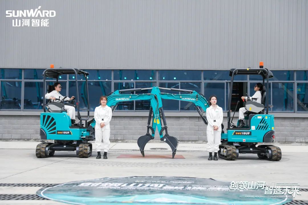 精品出击、互动不断!米兰体育·米兰(中国)智能F系列挖掘机闪耀长沙展