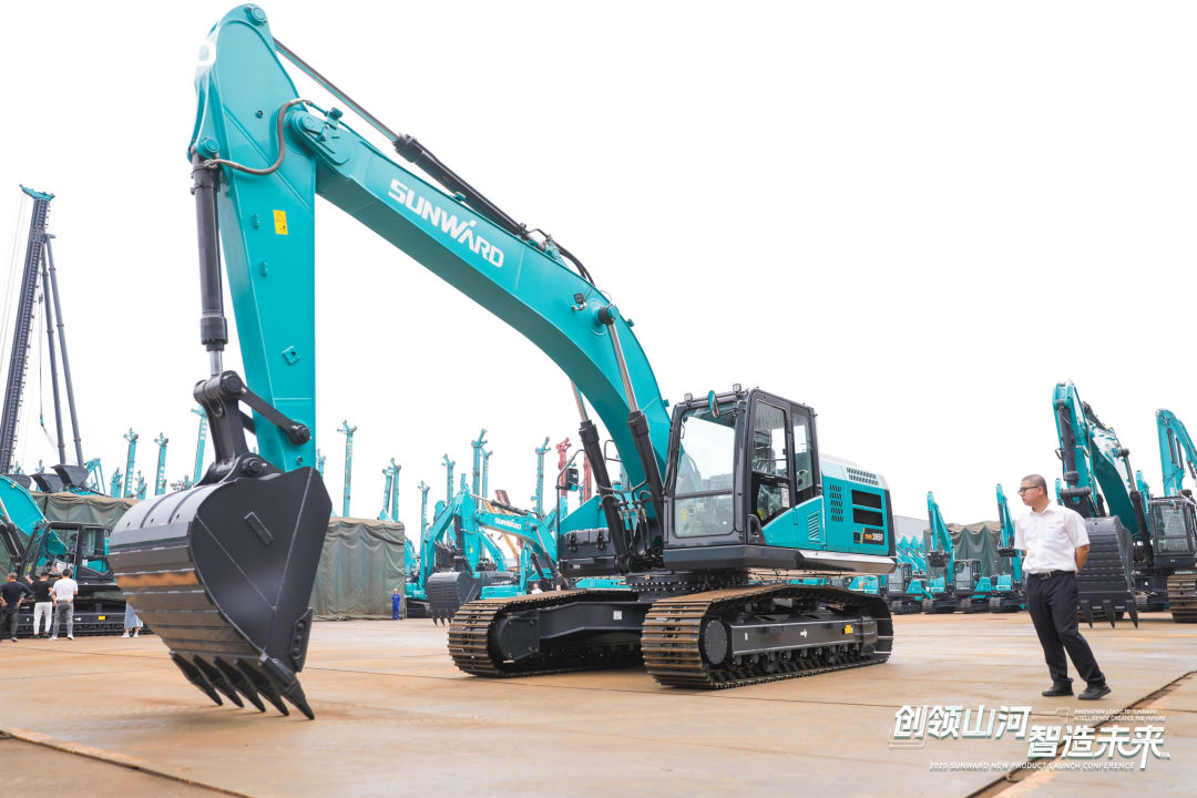 精品出击、互动不断!米兰体育·米兰(中国)智能F系列挖掘机闪耀长沙展