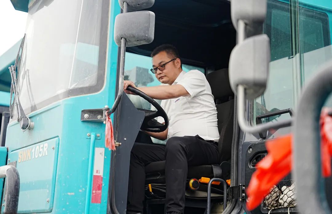 持续助力“双碳”目标,米兰体育·米兰(中国)巨鼎LNG矿卡在辽宁批量应用