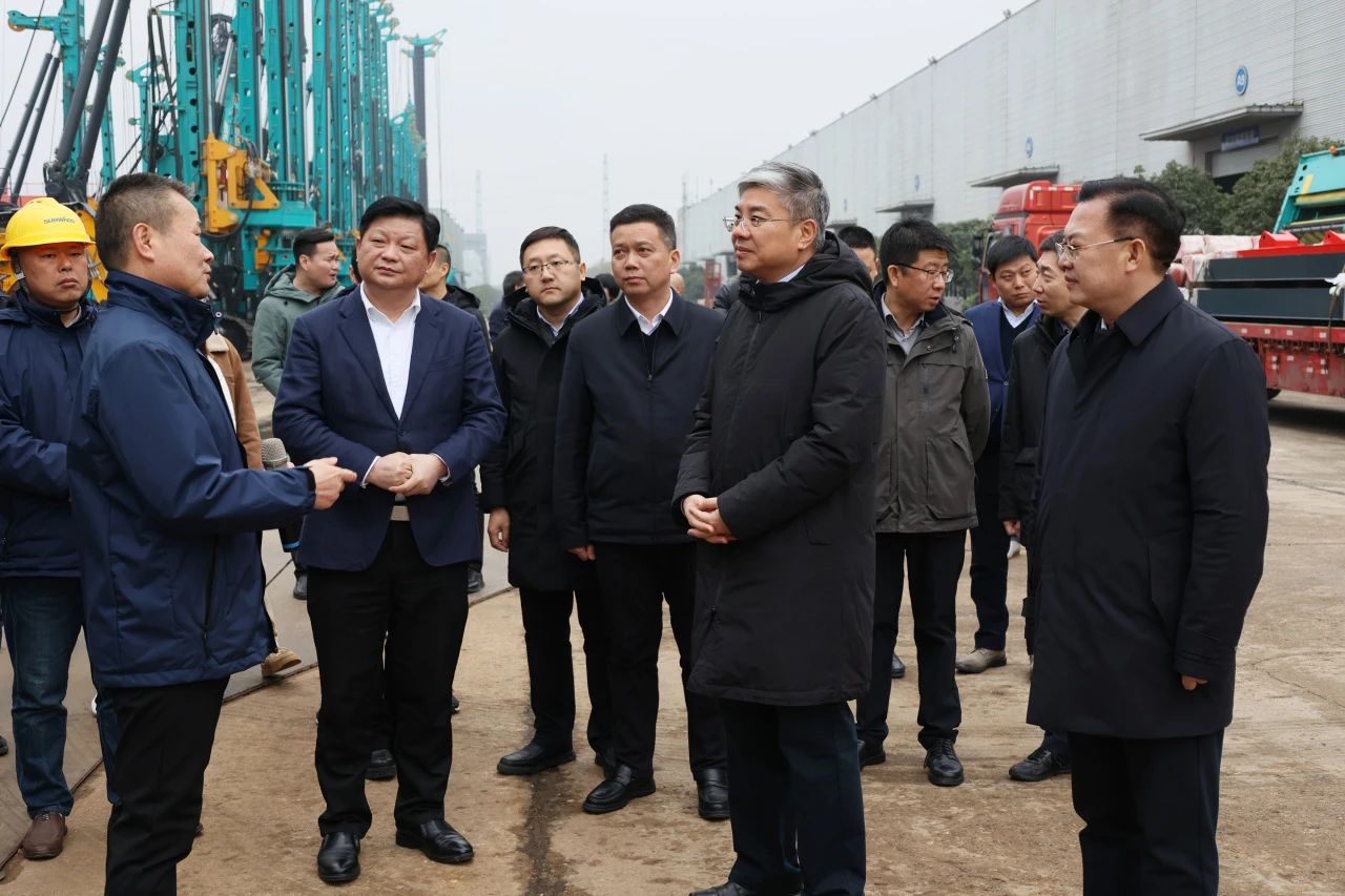 商务部部长助理唐文弘调研米兰体育·米兰(中国)智能