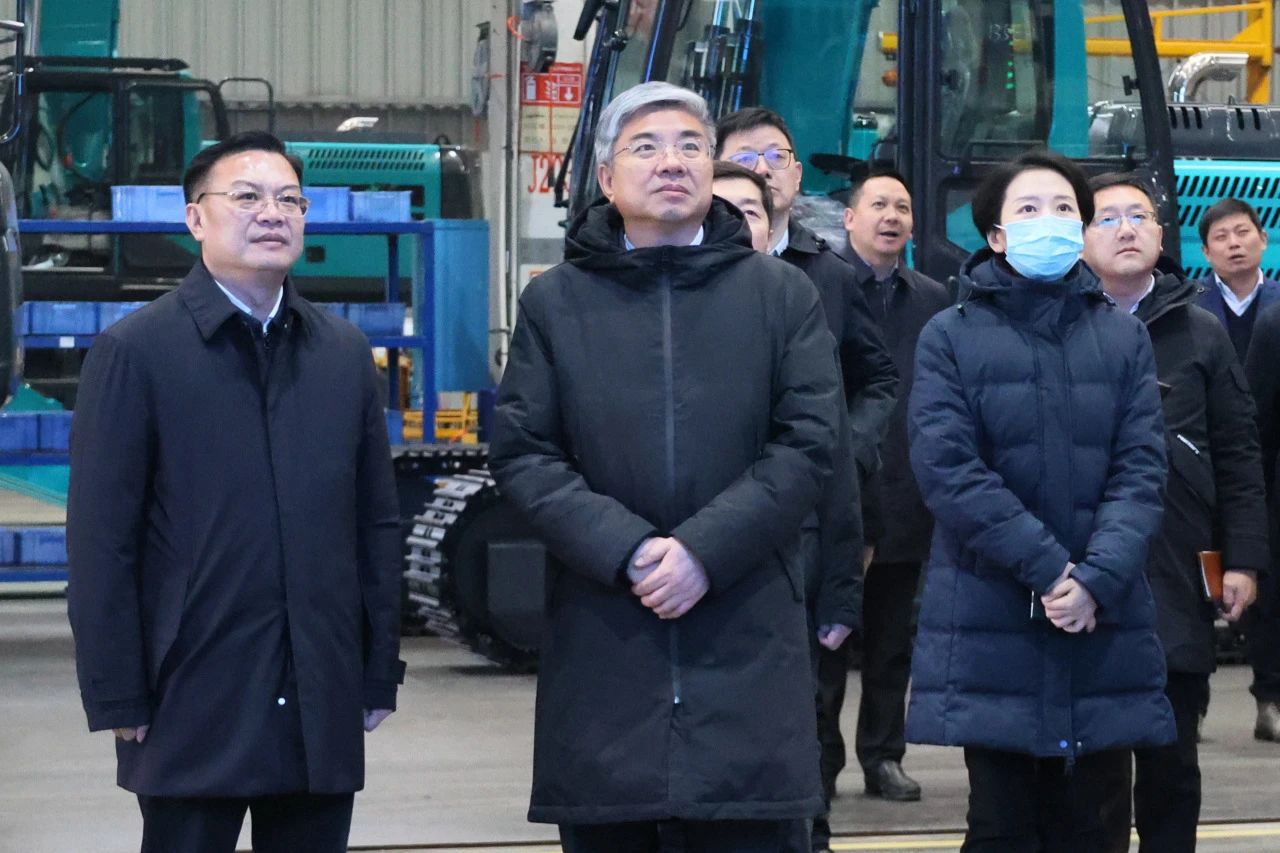 商务部部长助理唐文弘调研米兰体育·米兰(中国)智能