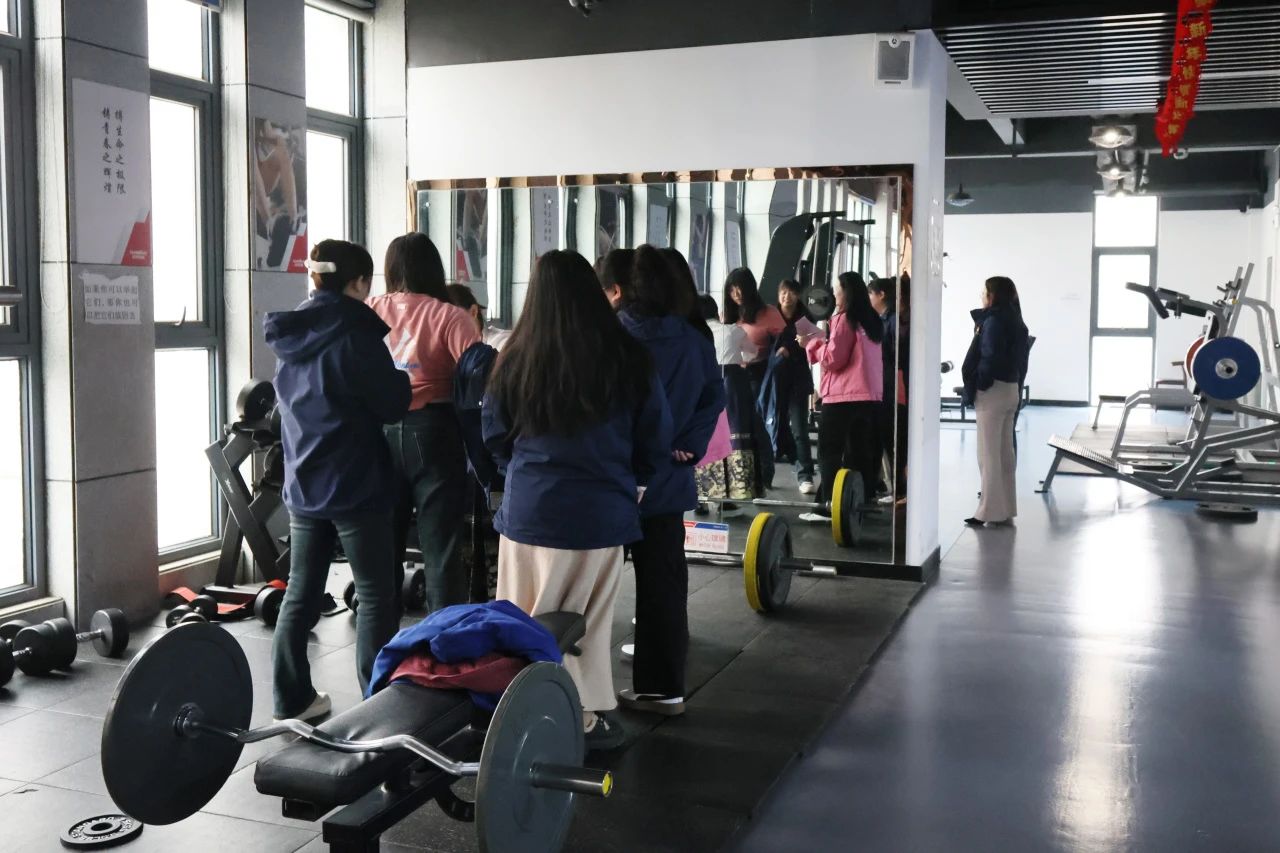 多姿多彩绽芳华!米兰体育·米兰(中国)智能开展“三八”国际劳动妇女节主题庆祝活动