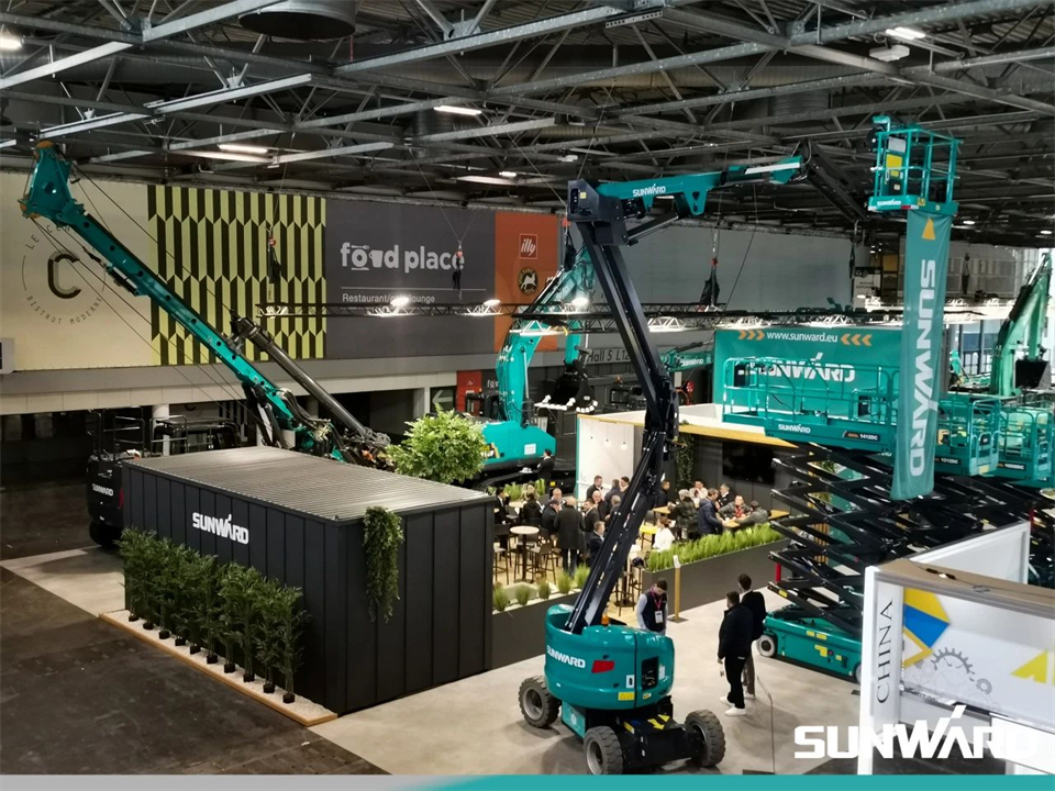 米兰体育·米兰(中国)智能携创新成果亮相2024年法国巴黎工程机械展