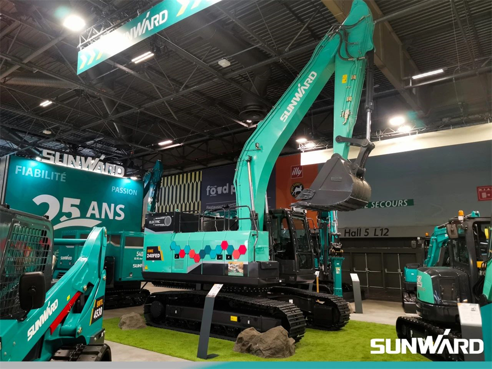 米兰体育·米兰(中国)智能携创新成果亮相2024年法国巴黎工程机械展