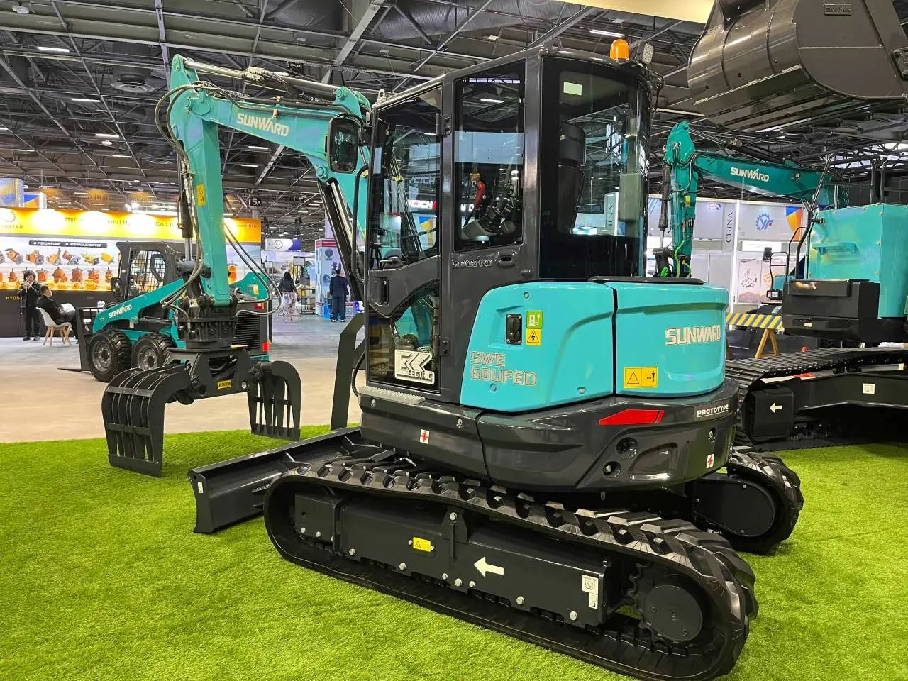 赢战INTERMAT 2024!米兰体育·米兰(中国)智能土方机械深耕全球高端市场