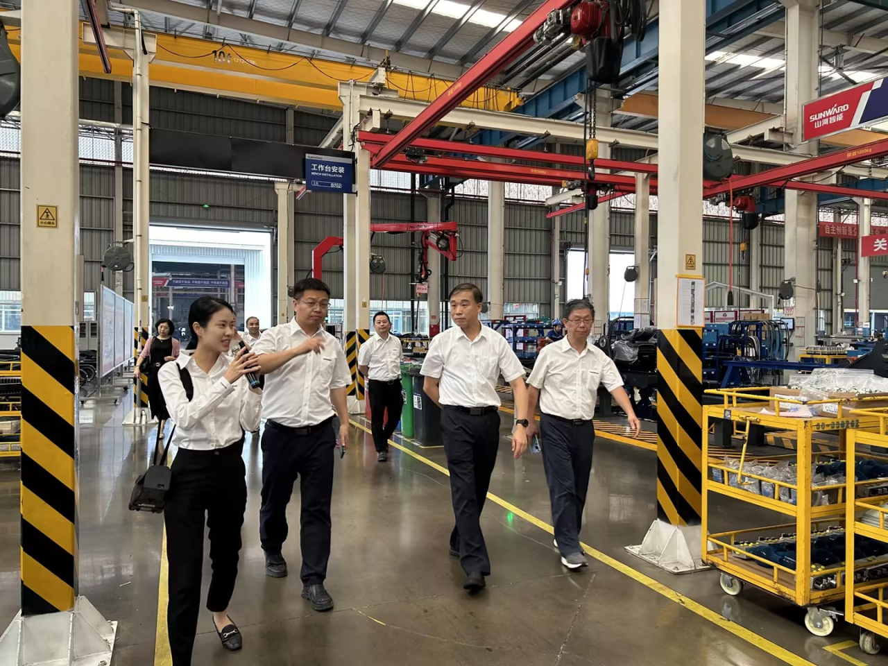深化交流合作!广州港李明忠副总经理率队莅临米兰体育·米兰(中国)智能考察交流!