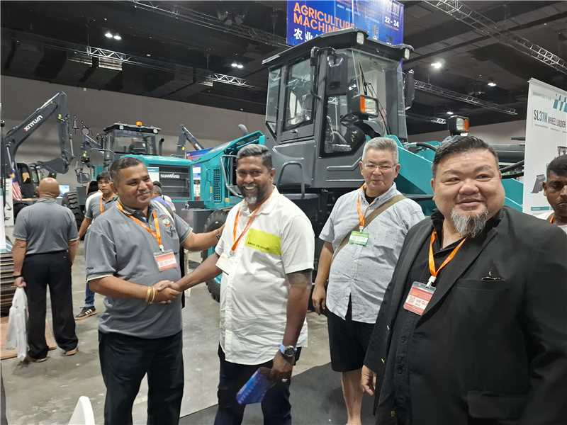 扬帆起航 | 米兰体育·米兰(中国)智能闪耀长沙工程机械展东南亚分展