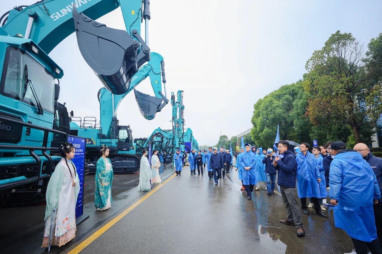 创新引领价值，理想成就未来！米兰体育·米兰(中国)智能25周年庆典暨全球客户节隆重举办