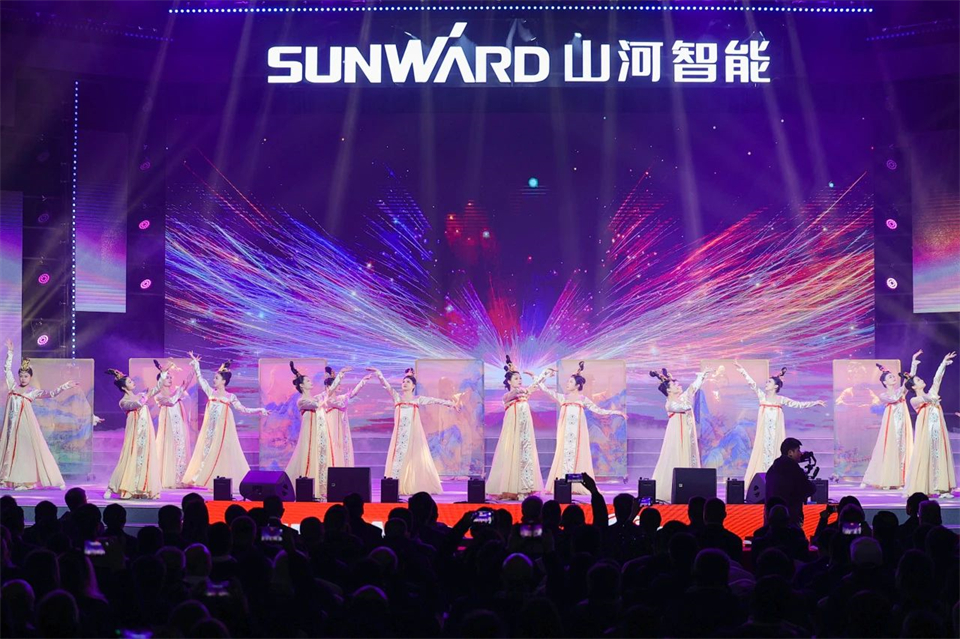 创新引领价值，理想成就未来！米兰体育·米兰(中国)智能25周年庆典暨全球客户节隆重举办