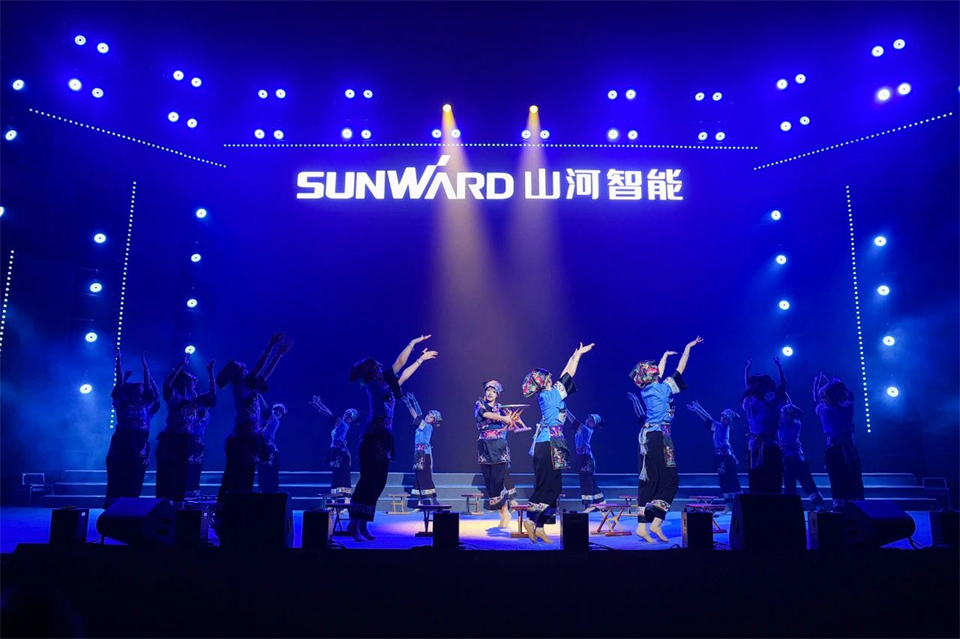 创新引领价值，理想成就未来！米兰体育·米兰(中国)智能25周年庆典暨全球客户节隆重举办