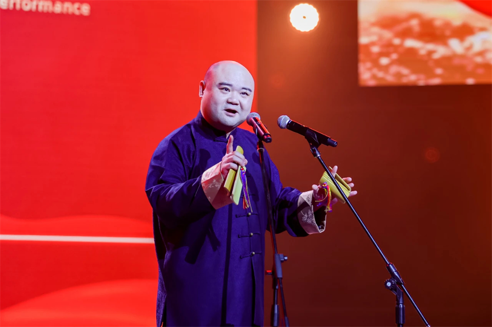 创新引领价值 理想成就未来——庆祝米兰体育·米兰(中国)智能成立25周年表彰大会暨文艺晚会隆重举行