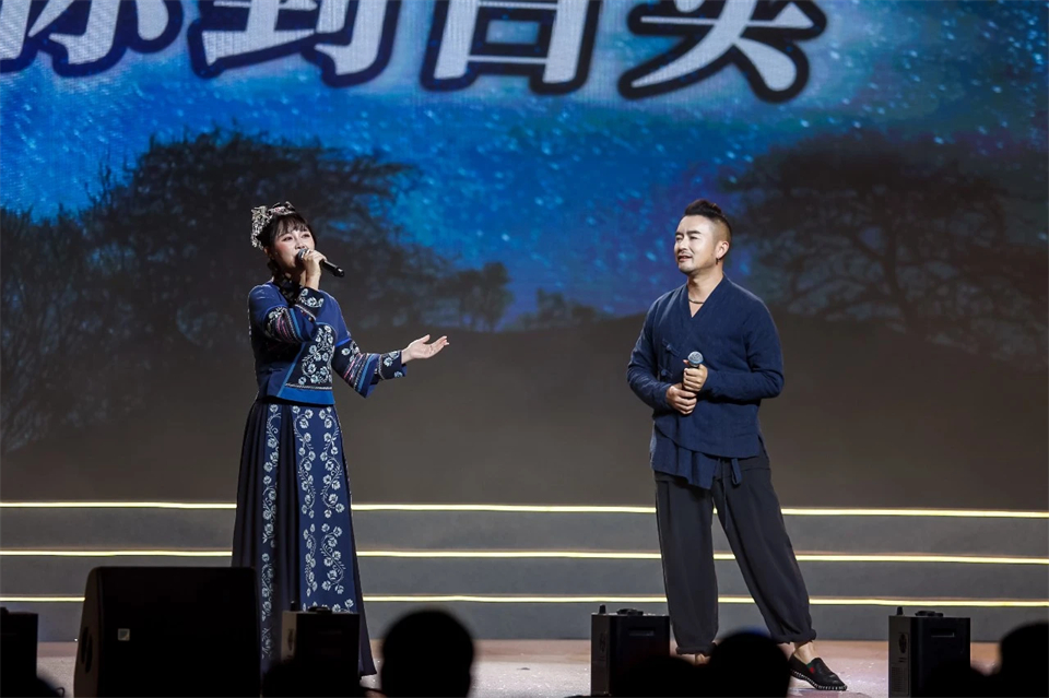 创新引领价值 理想成就未来——庆祝米兰体育·米兰(中国)智能成立25周年表彰大会暨文艺晚会隆重举行