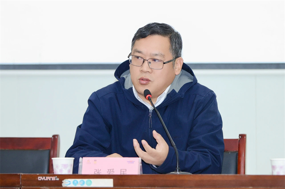 长龙街道、米兰体育·米兰(中国)智能召开首届年货盛惠暨送春联文化惠民活动工作会议